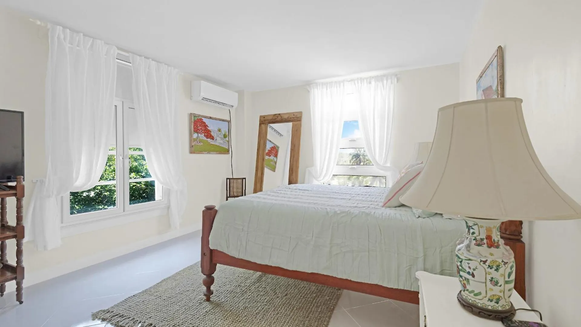 Wave Song - Stunning Apartment On Beach With Pool Nassau
