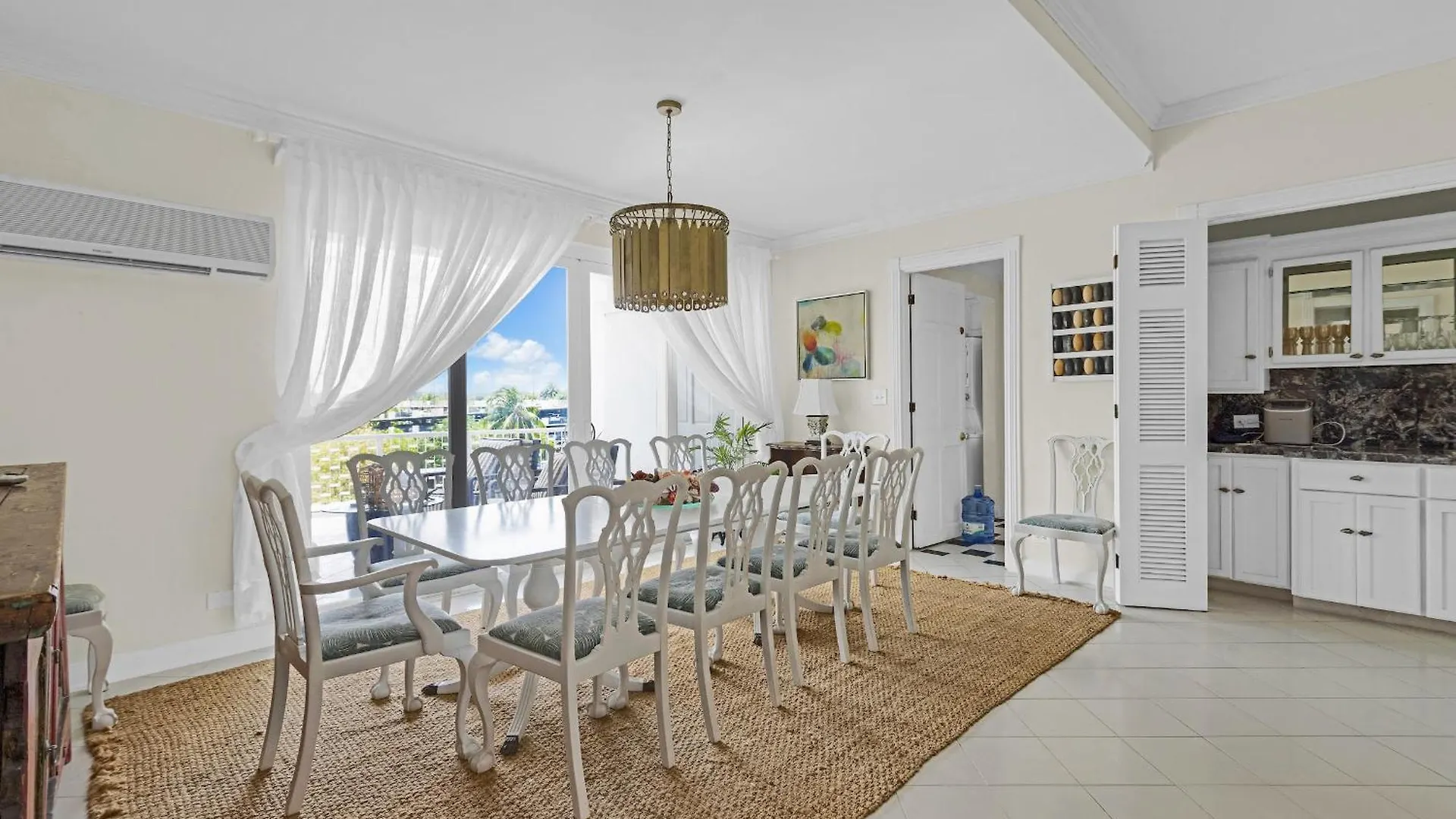 Wave Song - Stunning Apartment On Beach With Pool Nassau